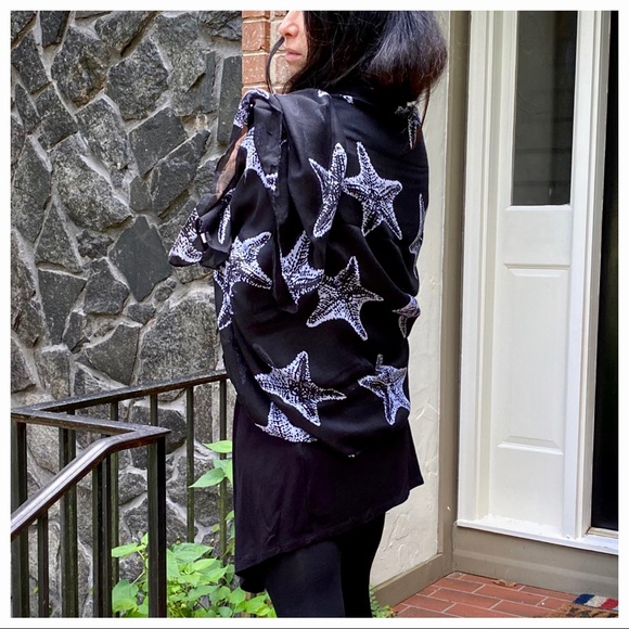 STAR SHAWL/SCARF - Picture 6 of 6